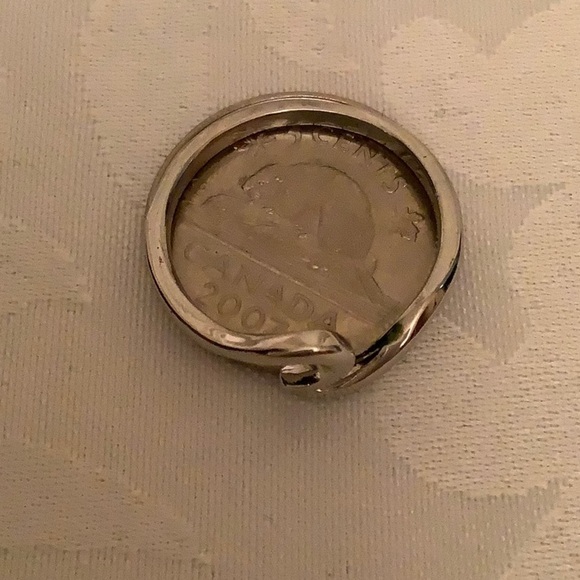 🌟Host Pick🌟 Ocean Wave Silver Ring Size 8 - Picture 10 of 15